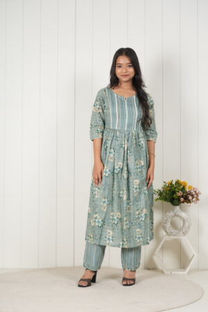 <b>Pocozen</b><br/>Teal Green Flower Cotton Frock Style Kurti Pant Set