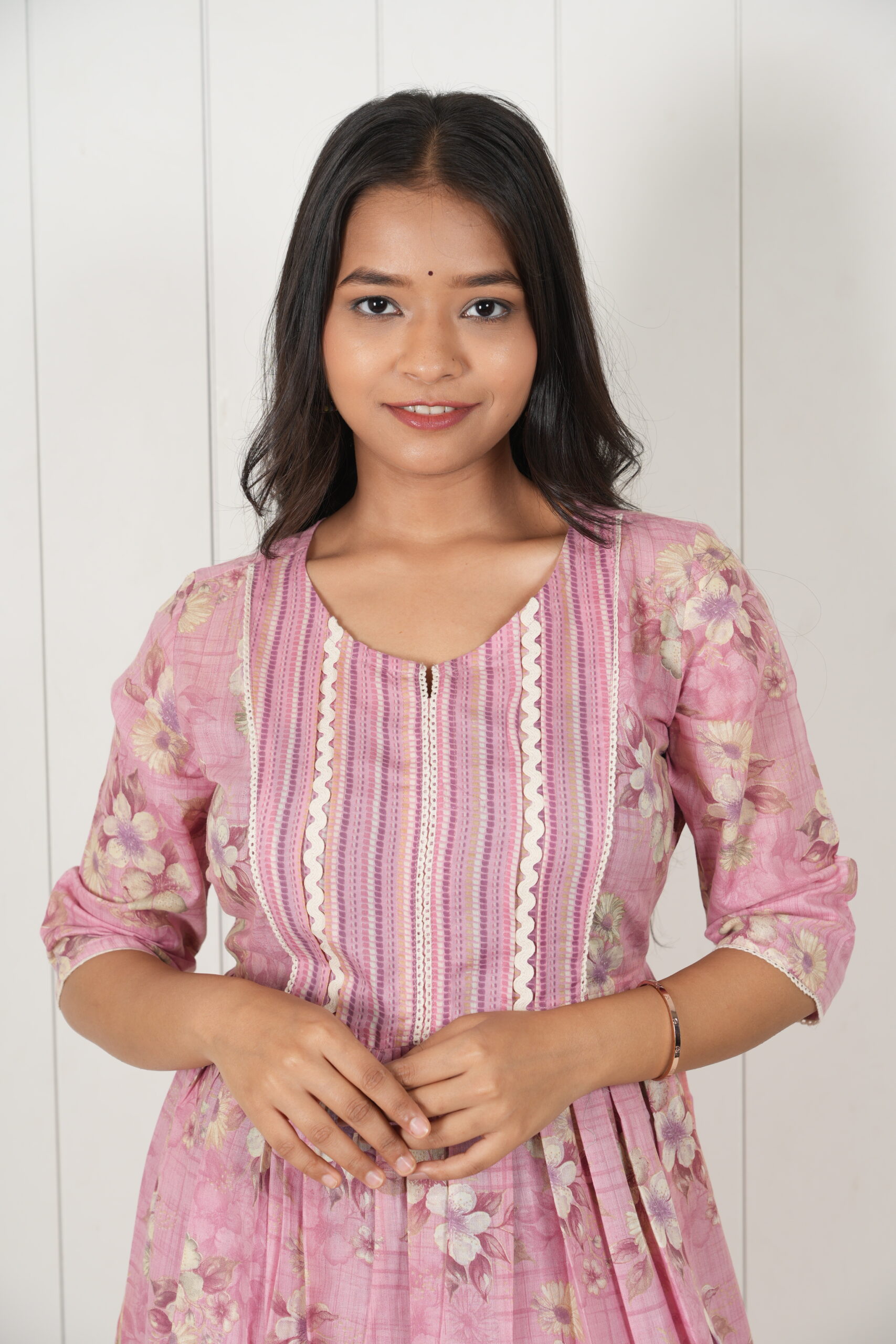 <b>Pocozen</b><br/>Pink Floral Cotton Frock Style Kurti Pant Set - Image 7