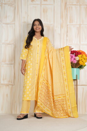 <b>Vani</b><br/>Yellow Cotton Paneled Kurti Pant Set with Dupatta