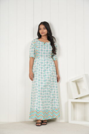 <b>Arlo</b><br/>White and Turquoise Straight Cotton Kurti