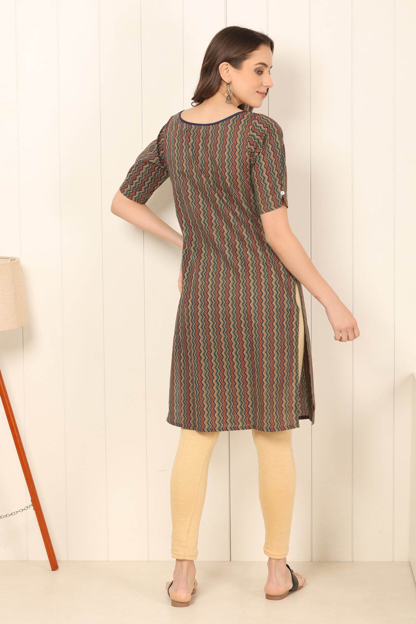 <b>Mona</b><br/>Multicolor zigzag Print Straight Cotton Kurti - Image 3