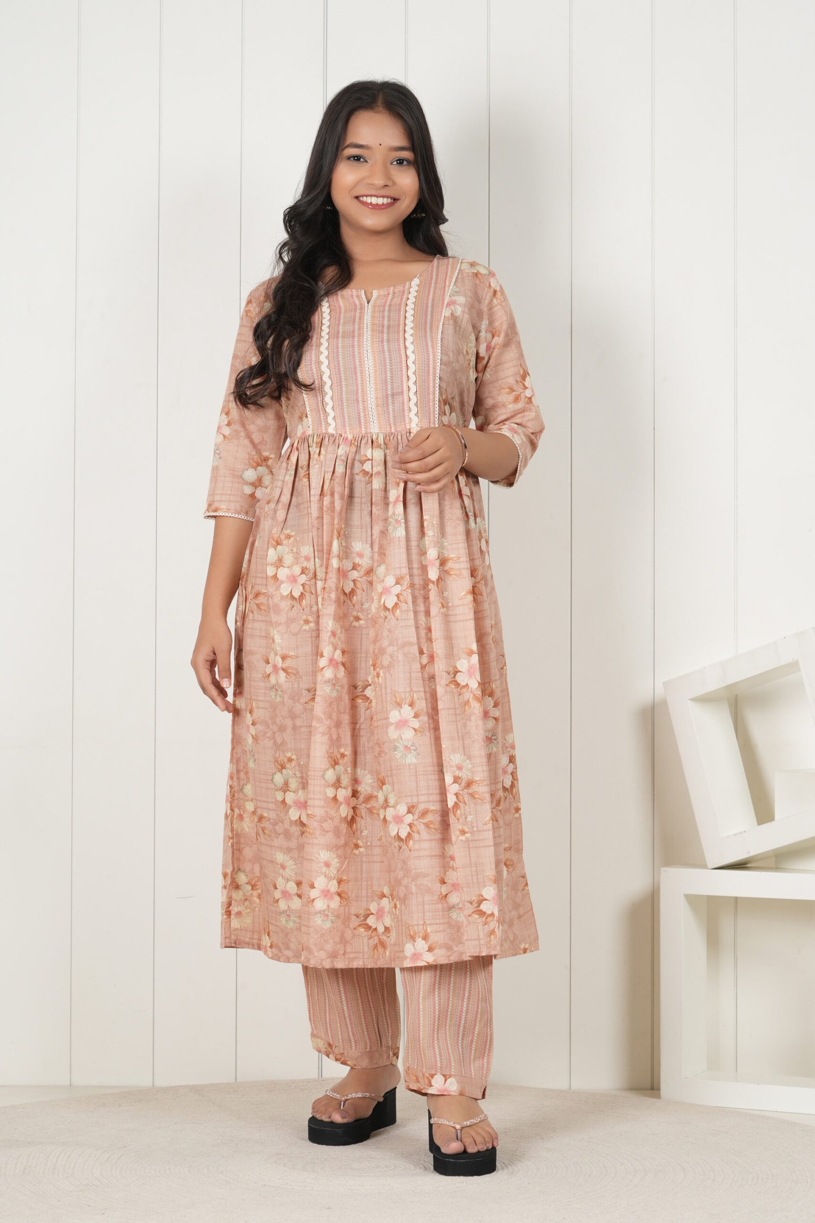 <b>Pocozen</b><br/>Peach Floral Frock Style Kurti Pant Set
