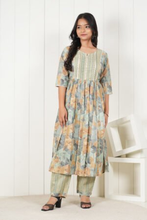 <b>Pocozen</b><br/>Sage Green Geometric Print Frock Style Kurti Pant Set